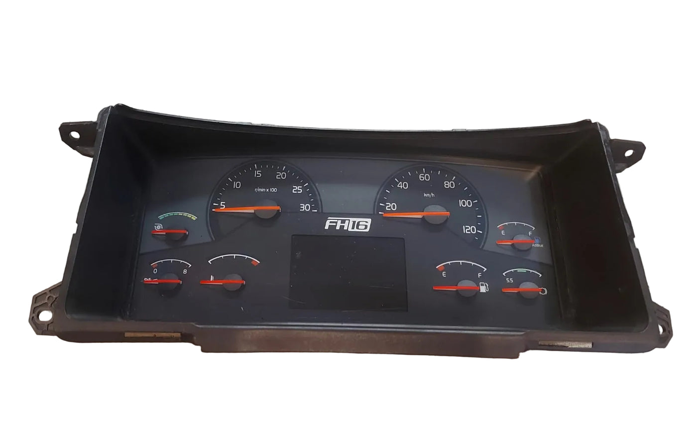 Volvo Instrumentpanel 21366894 P04